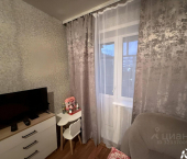 комната 100 кв м улица Маршала Конева, 14А