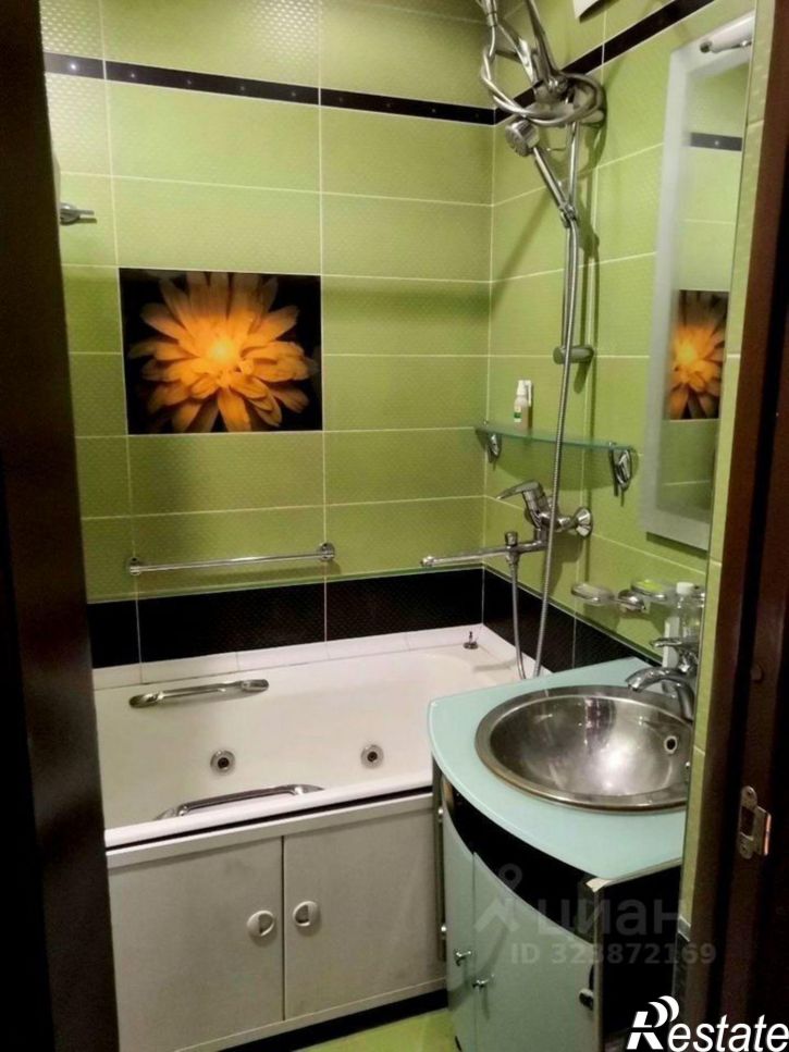 3-комн квартира ул Маршала Конева, 20/30,  д. 20/30