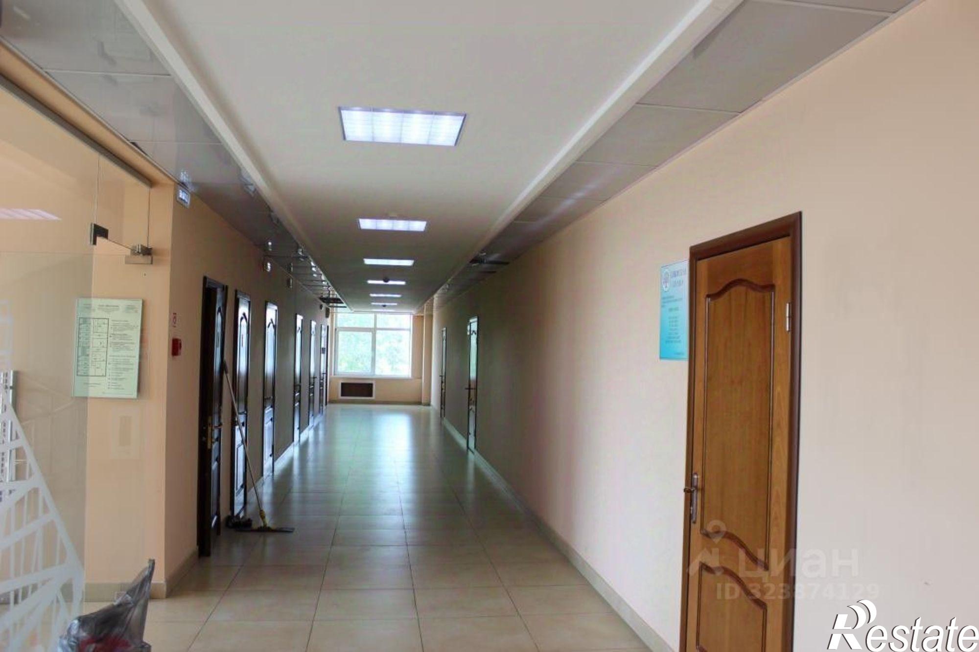 Сдать офис, помещение под офис за 20 000 рублей на улица Ширямова, 38