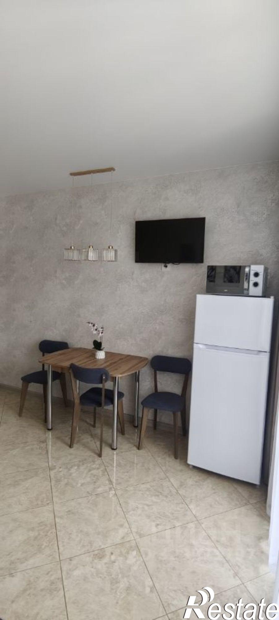 Сдать квартиру за 50 000 рублей на ул Карла Либкнехта, 116