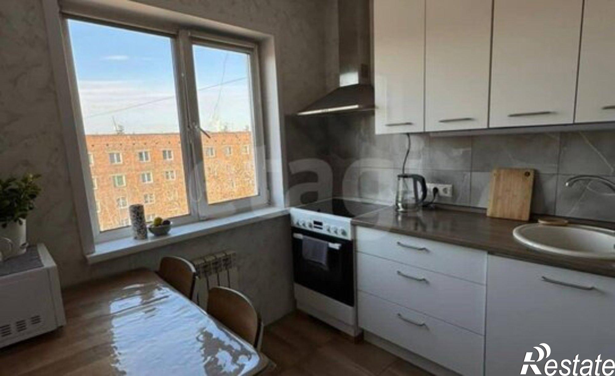 Купить квартиру за 6 000 000 рублей на улица Розы Люксембург, 305