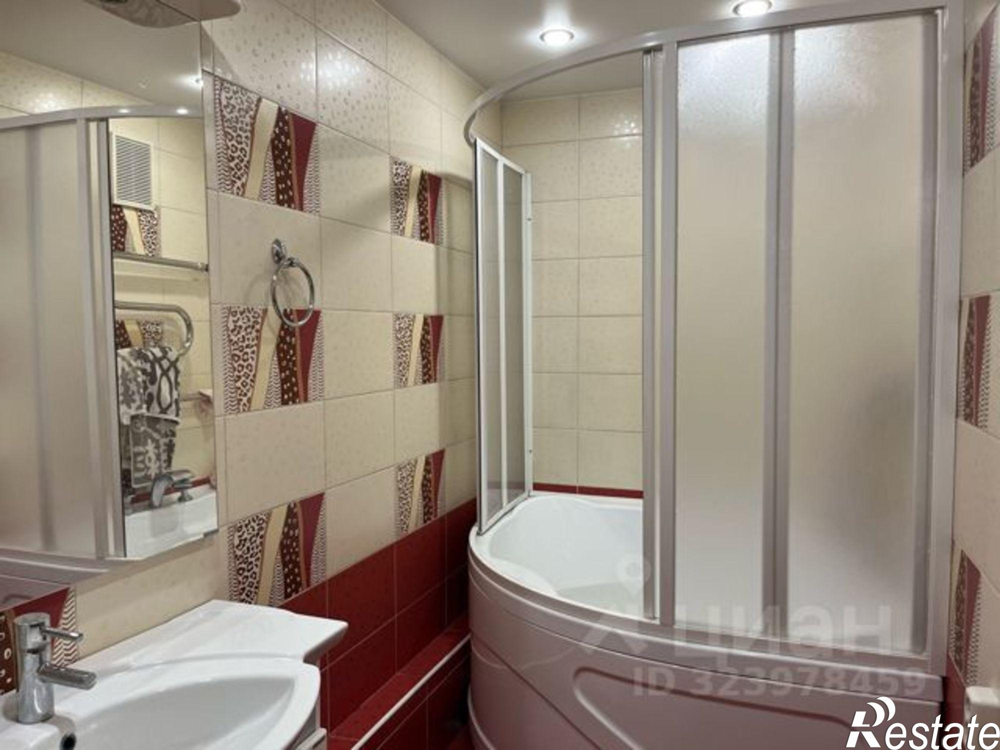 Сдать квартиру за 48 000 рублей на ул Шпачека, 12/9