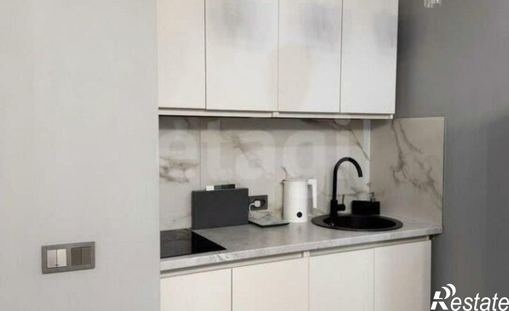 Купить квартиру за 6 400 000 рублей на Космический проезд, 1/1