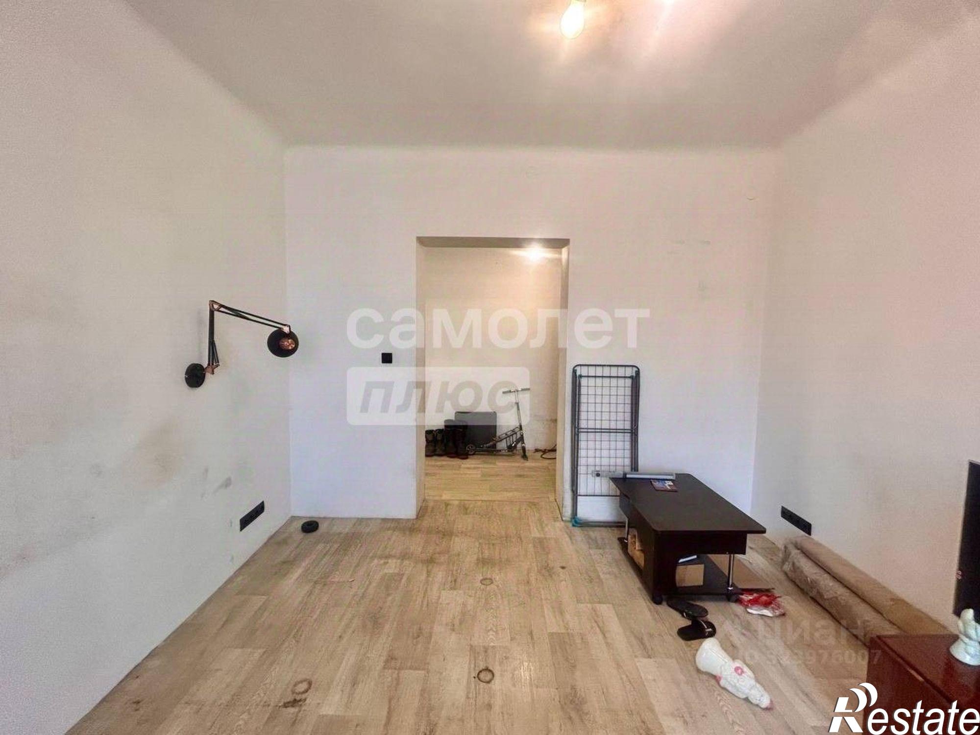 Купить квартиру за 8 000 000 рублей на ул Декабрьских Событий, 107а