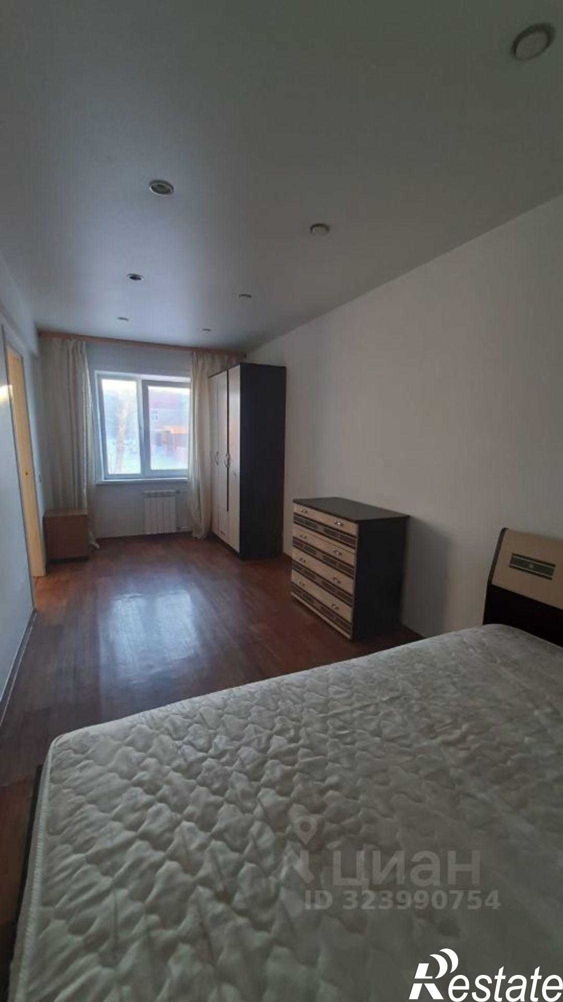 Сдать квартиру за 35 000 рублей на ул Розы Люксембург, 299