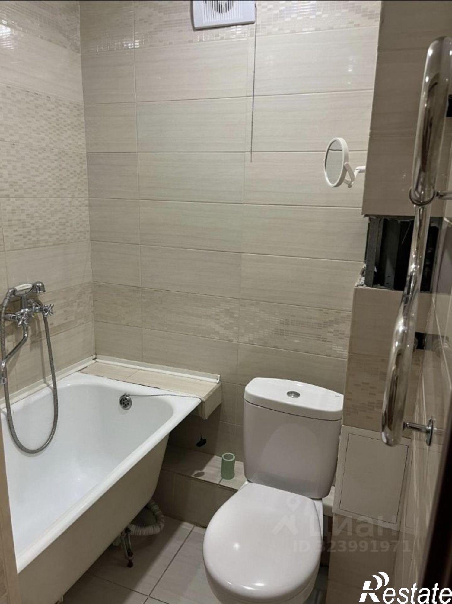 Сдать квартиру за 26 000 рублей на улица Иосифа Уткина, 28А