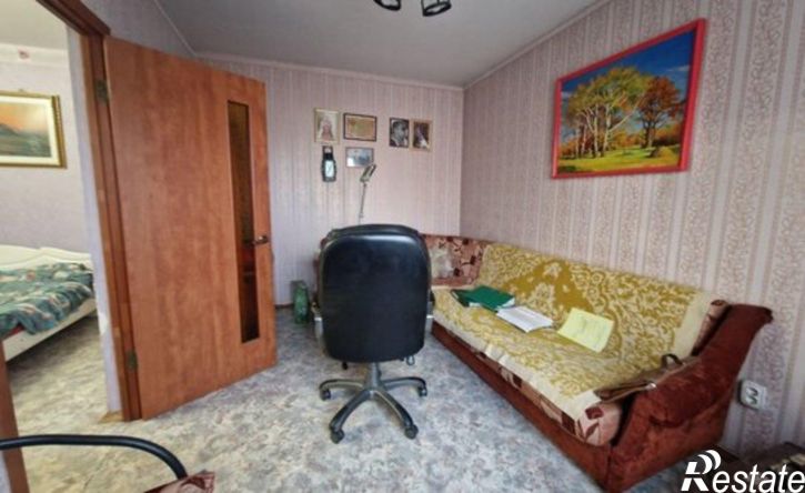 5-комн квартира микрорайон Университетский, 100