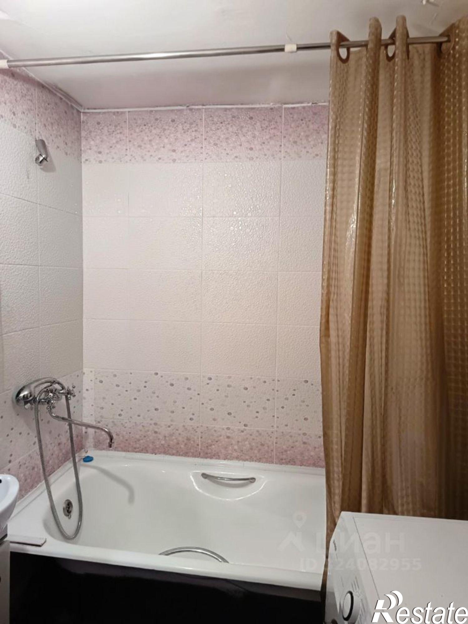 Купить комнату за 1 800 000 рублей на микрорайон Университетский, 2