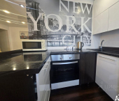 3-комн, 60кв м, этаж 1/5 2-й улица Городок, 16