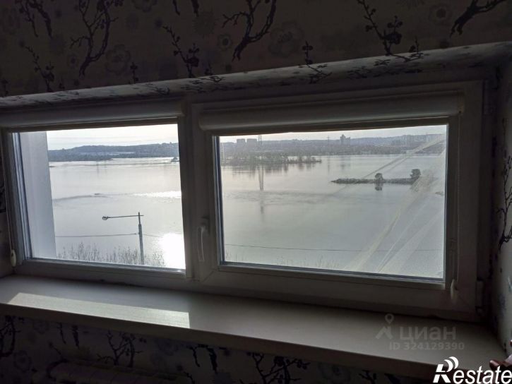 4-комн квартира Верхняя Набережная улица, 145/3,  д. 145/3