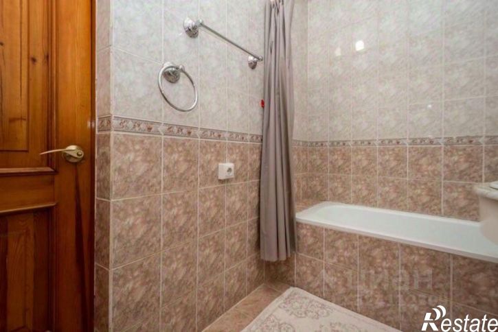 4-комн квартира улица Фридриха Энгельса, 7,  д. 7