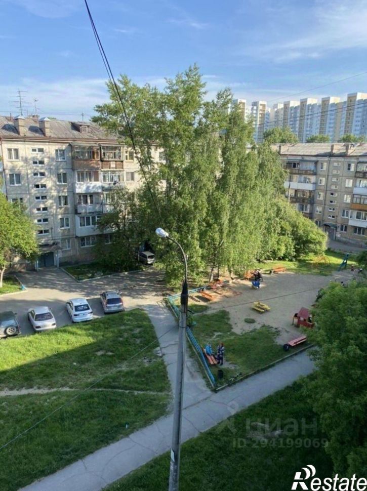 3-комн квартира микрорайон Приморский, 14