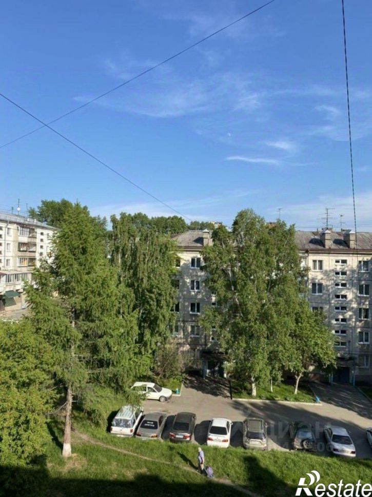 3-комн квартира микрорайон Приморский, 14