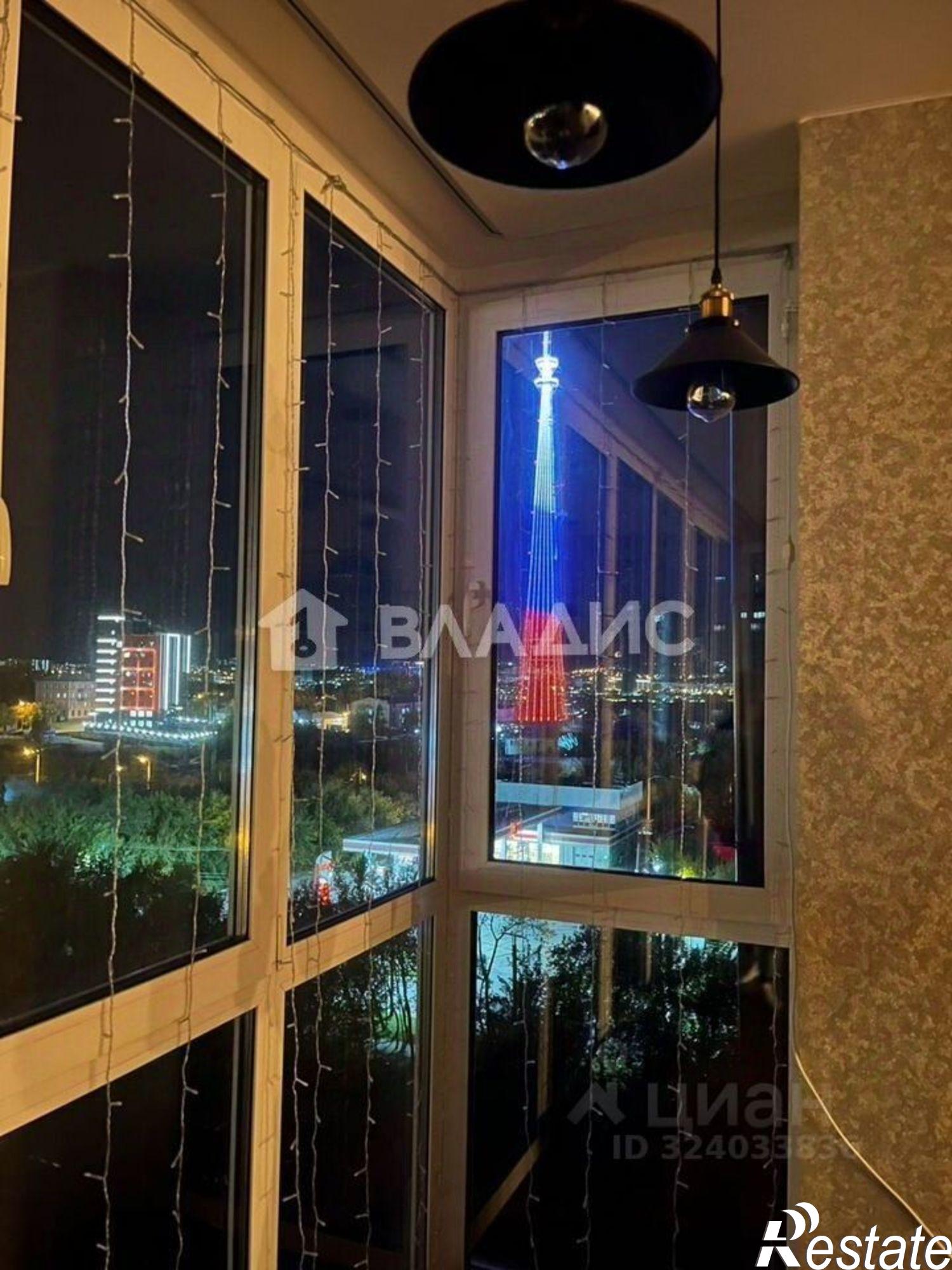 Купить квартиру за 12 800 000 рублей на ул Седова, 62 1