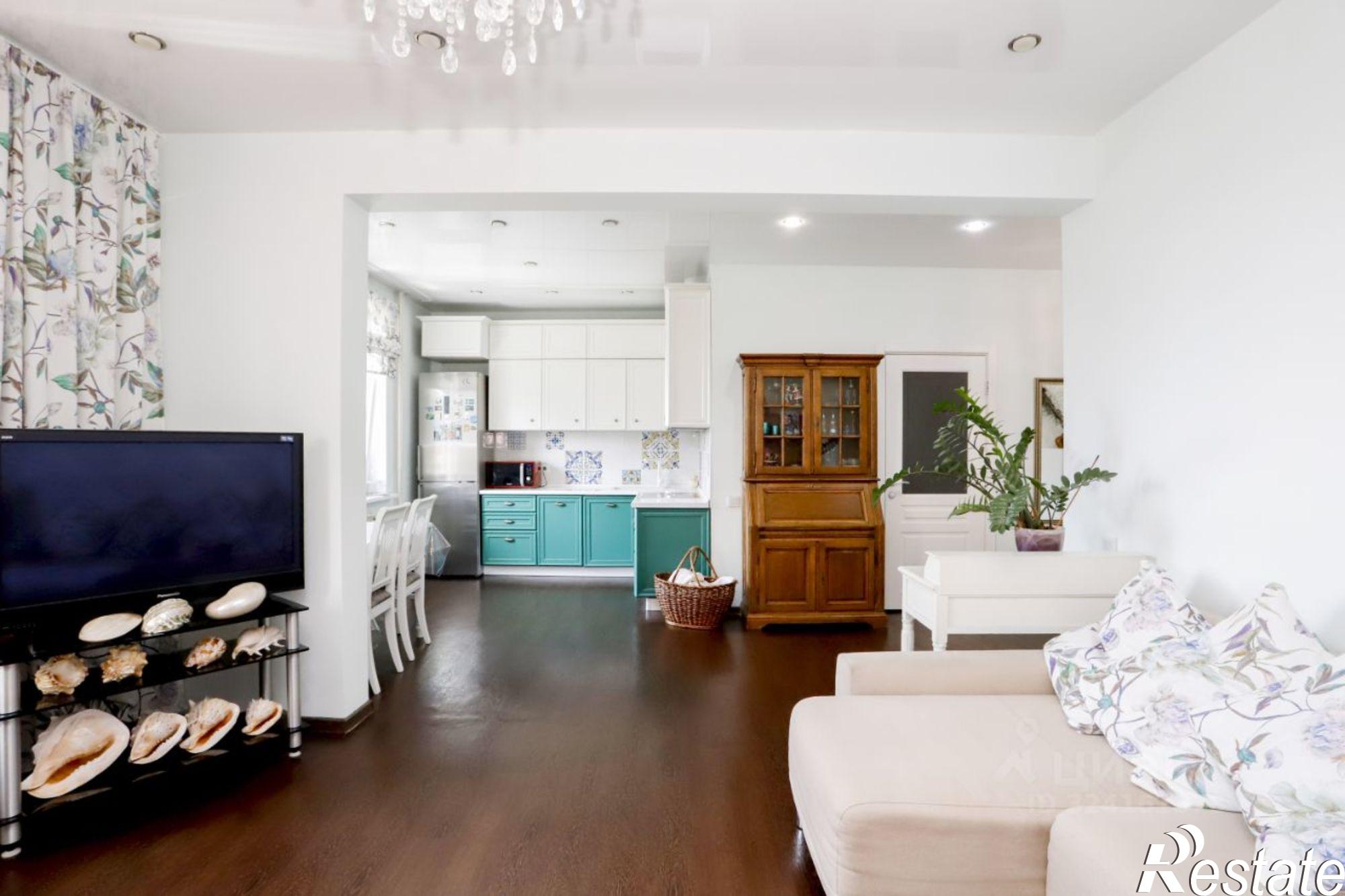 Купить квартиру за 11 990 000 рублей на ул Красноярская, 72