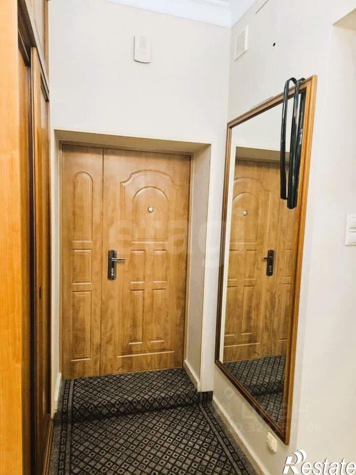 3-комн квартира ул Российская, 8,  д. 8