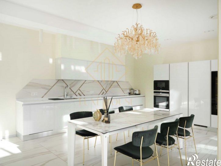 5-комн квартира Советская улица, 27,  д. 27