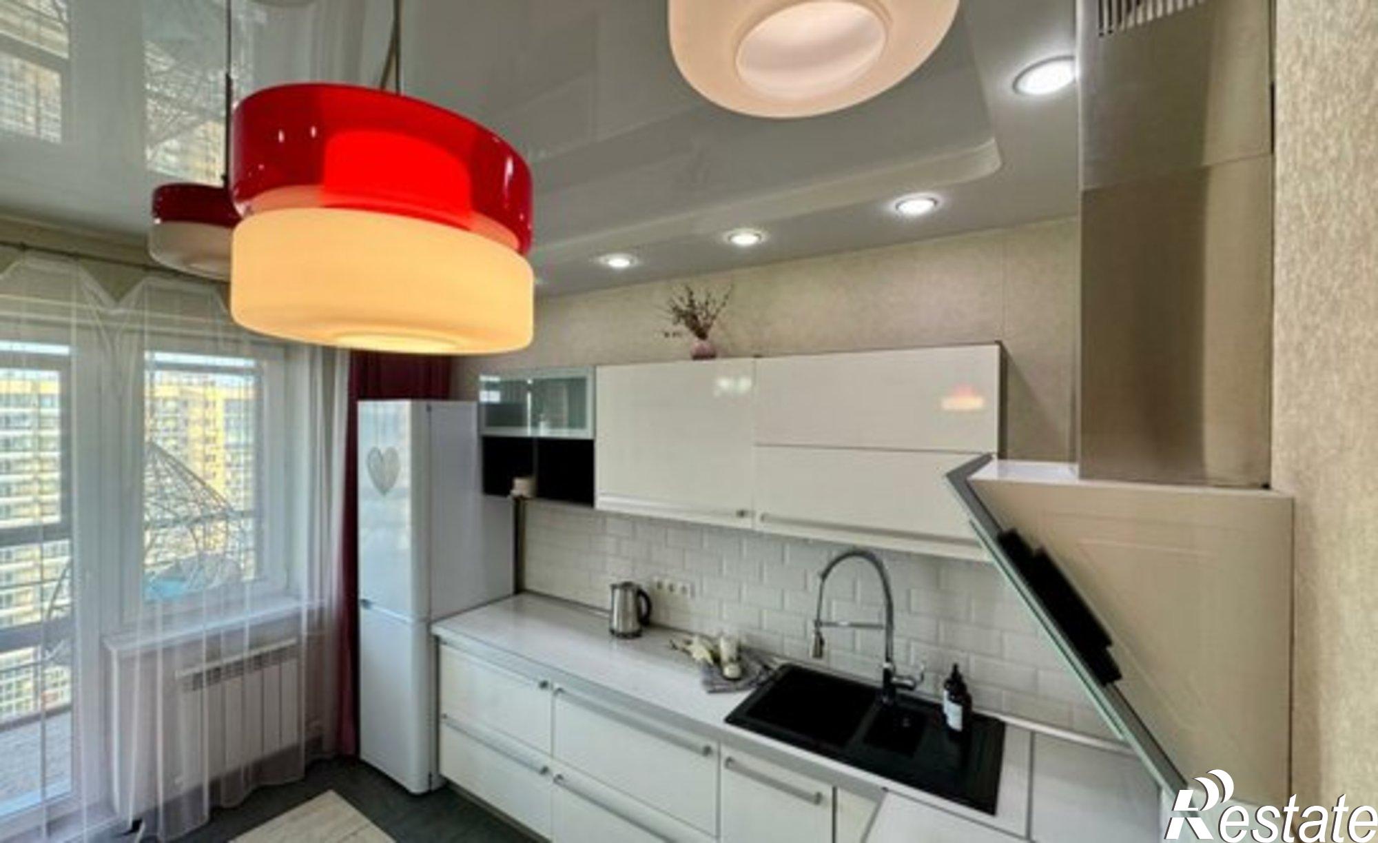 Купить квартиру за 12 900 000 рублей на улица Трилиссера, 8/3