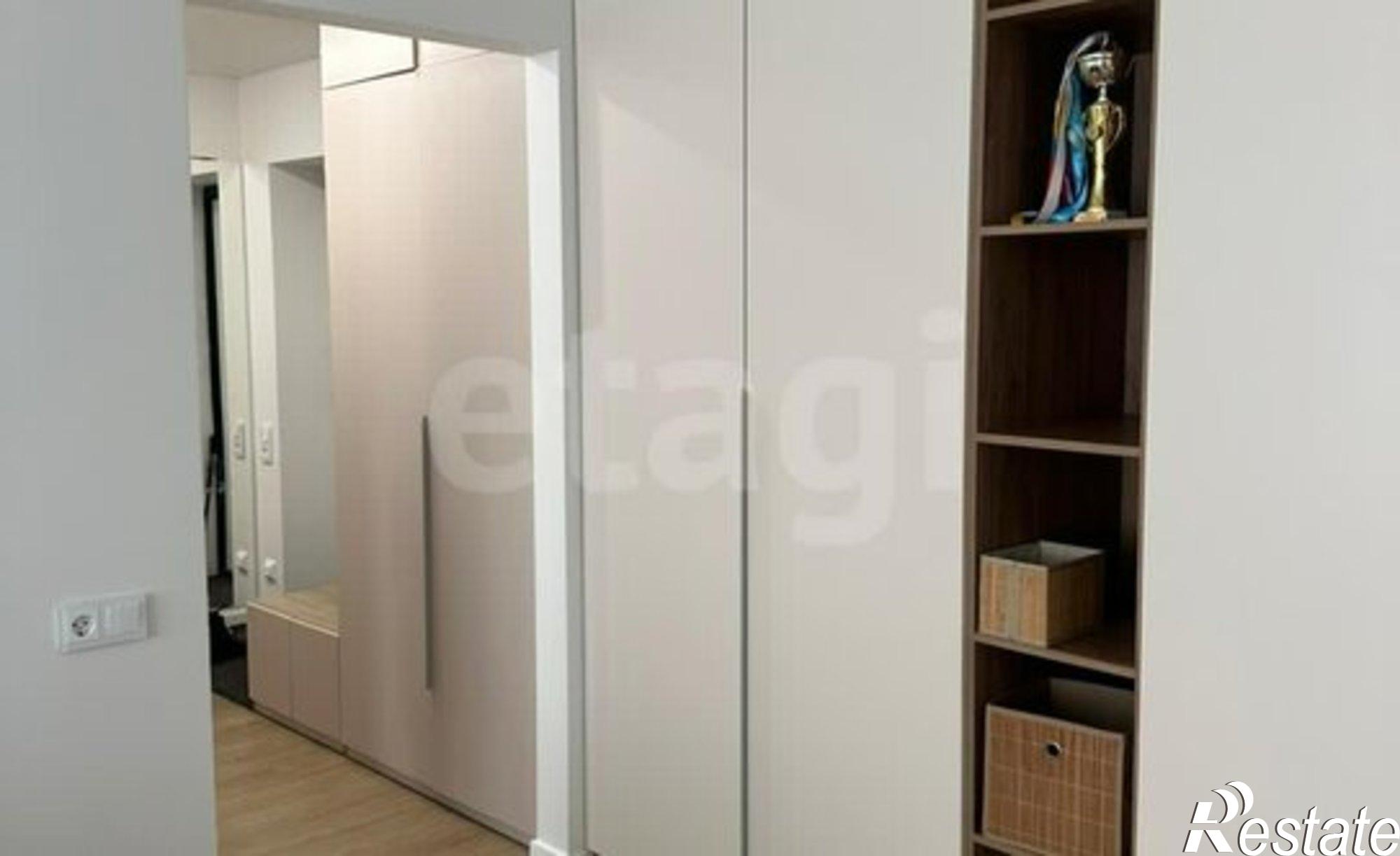 Купить квартиру за 10 000 000 рублей на ул Трудовая, 66