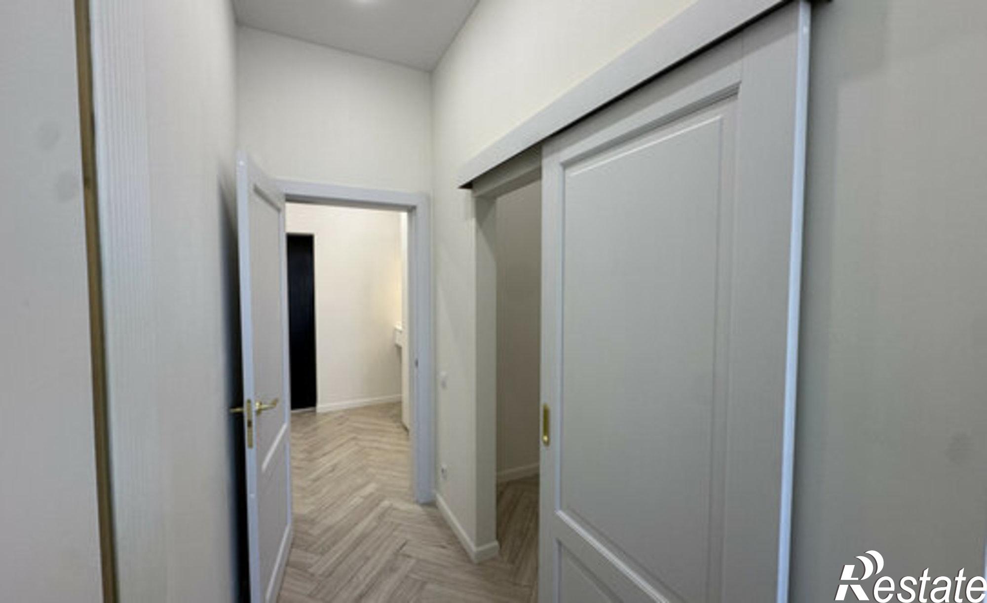 Купить квартиру за 10 899 000 рублей на ул Карла Либкнехта, 201