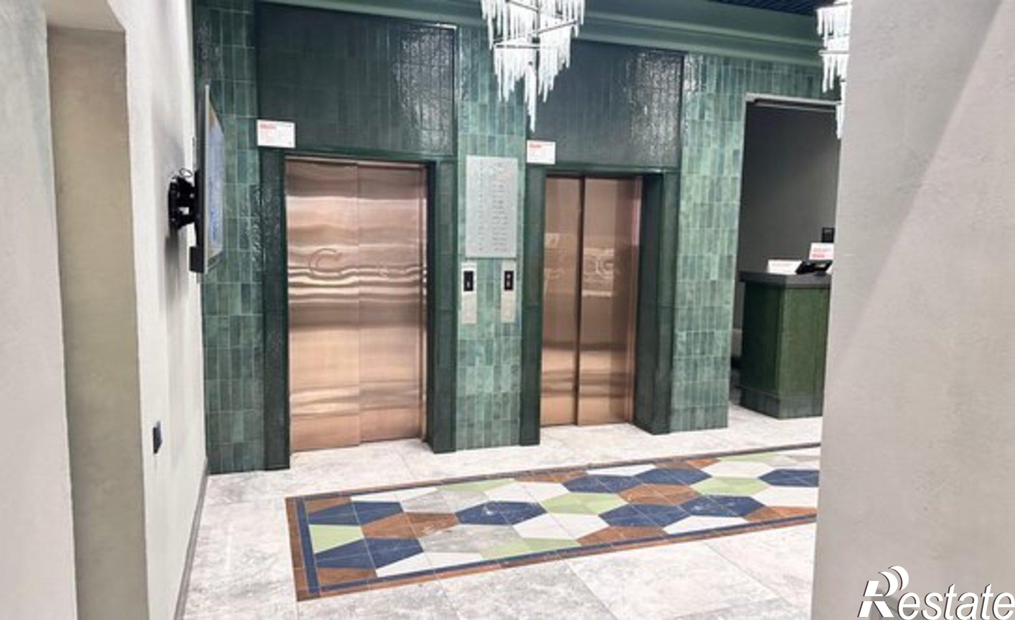 Купить квартиру за 13 499 000 рублей на ул Юрия Левитанского, 16