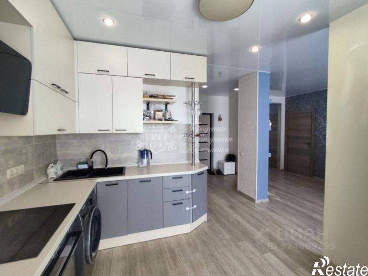 2-комн квартира Центральная улица, 8,  д. 8