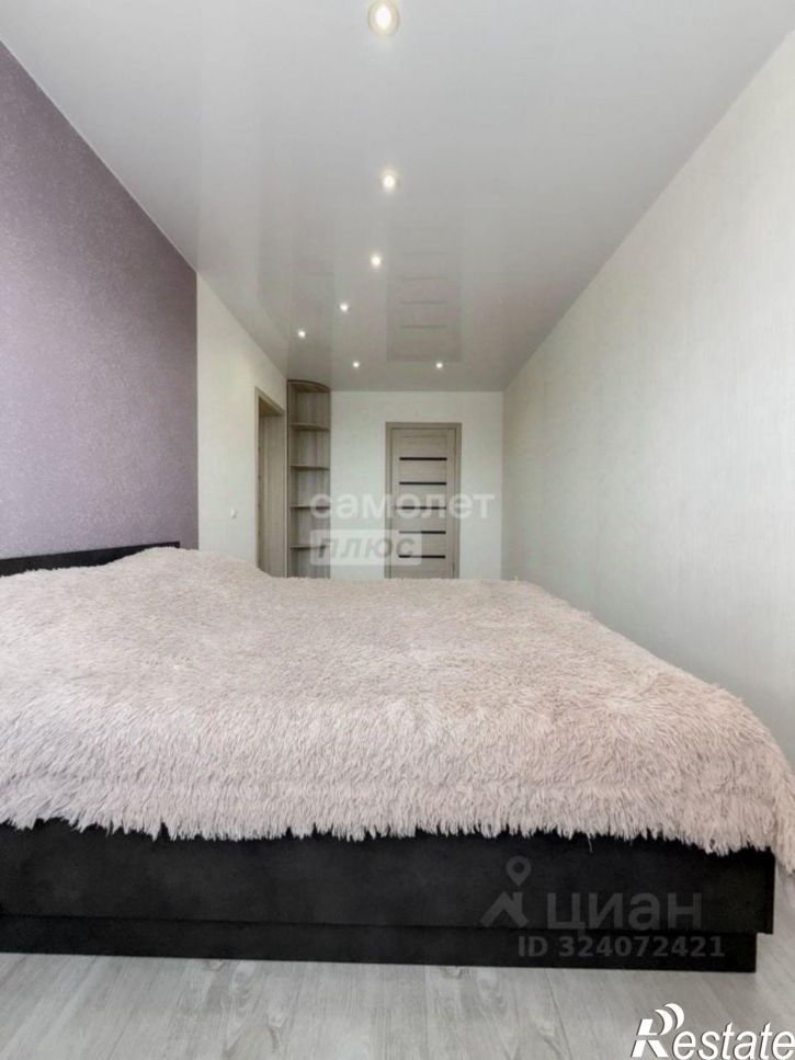 3-комн квартира Байкальская улица, 303,  д. 303