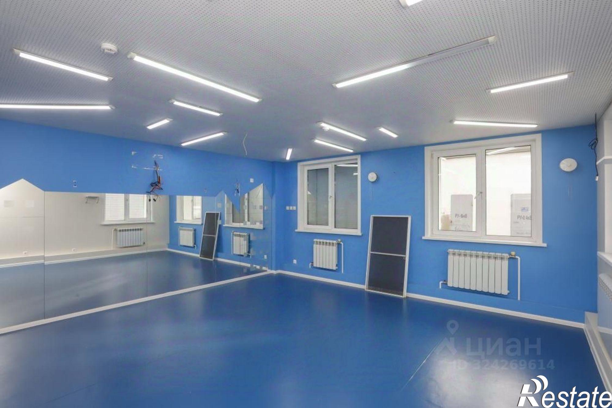 Купить офис, помещение под офис за 15 936 400 рублей на ул Багратиона, 8/2