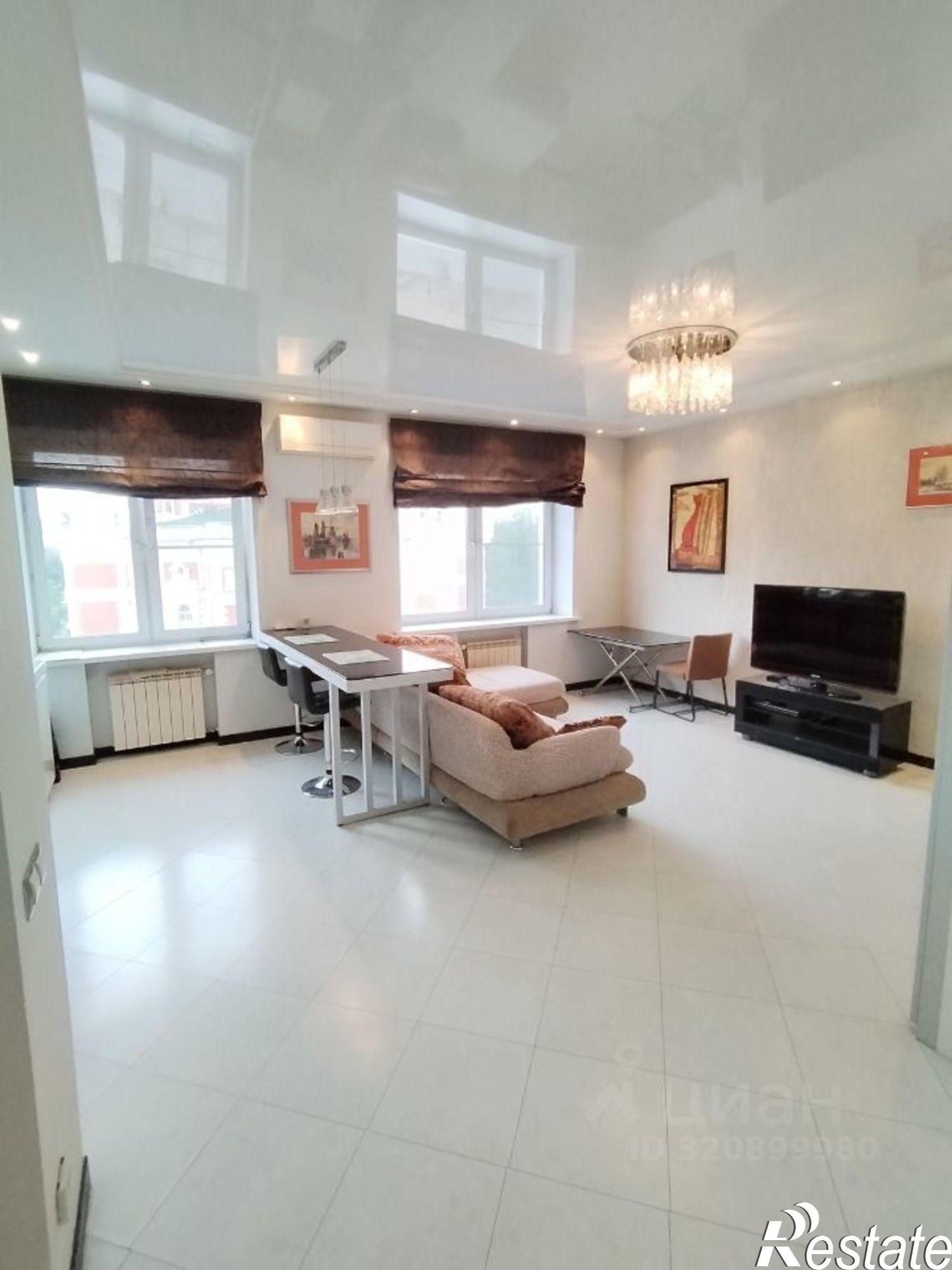 Сдать квартиру за 70 000 рублей на улица Карла Маркса, 5