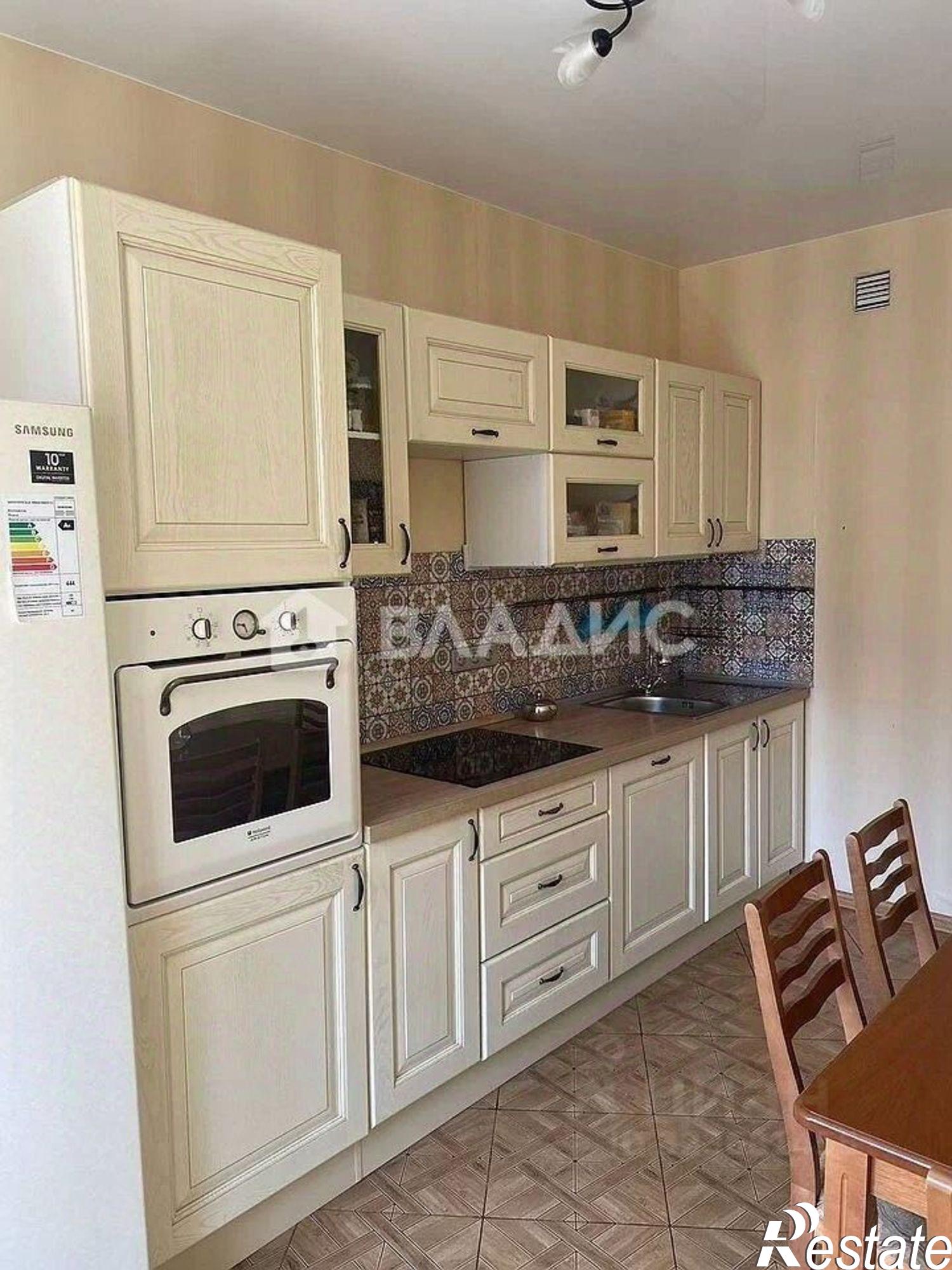 Купить квартиру за 11 650 000 рублей на Верхняя Набережная улица, 173/1