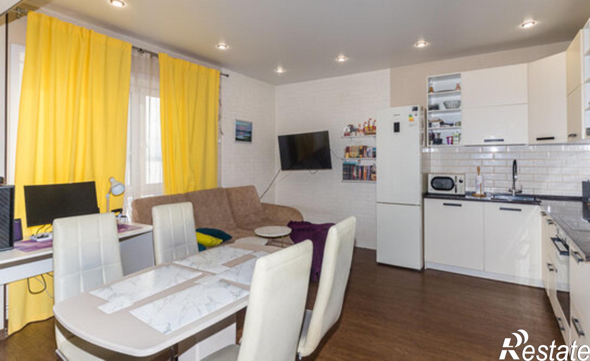 Купить квартиру за 10 500 000 рублей на Верхняя Набережная улица, 173/1