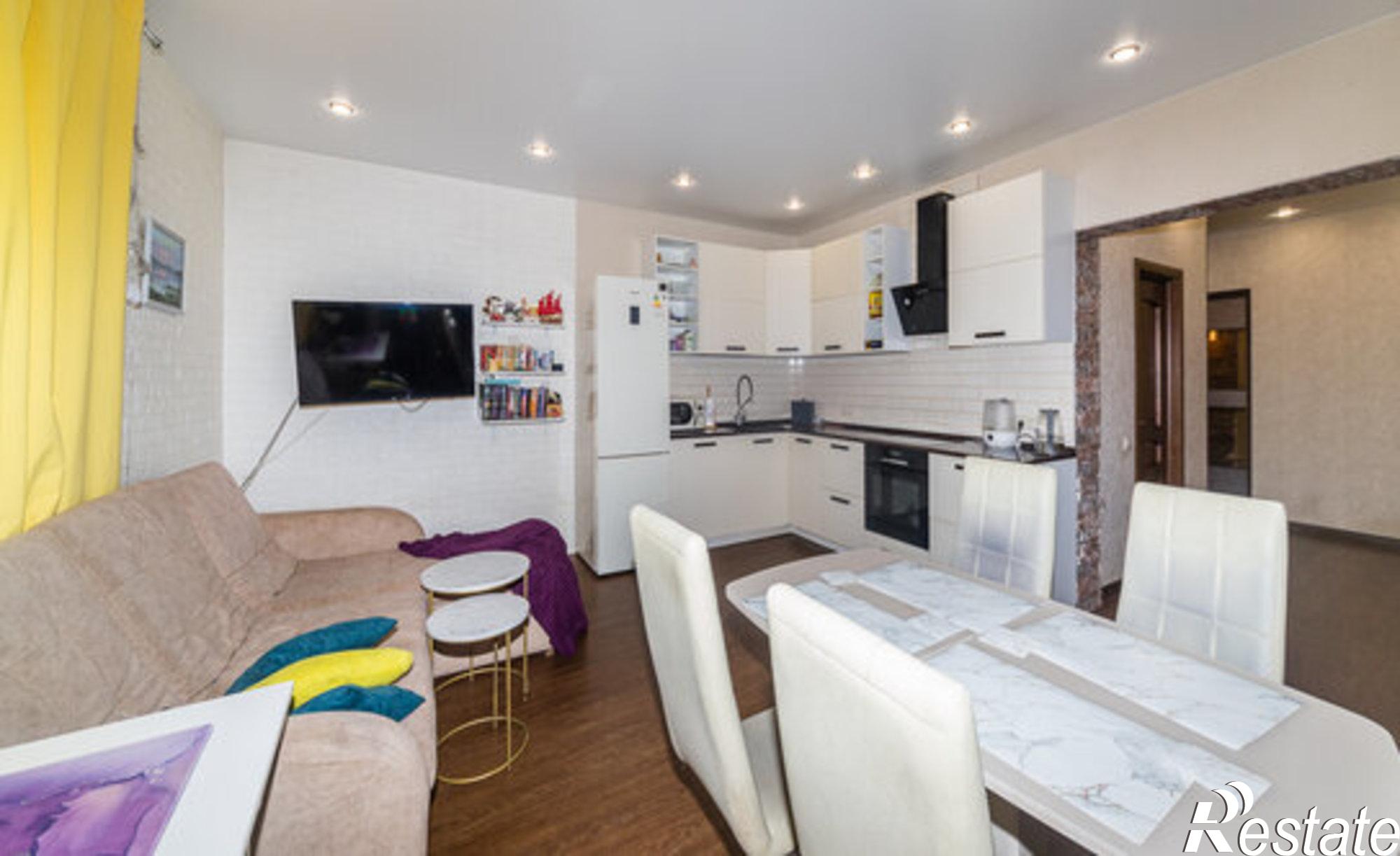 Купить квартиру за 10 500 000 рублей на Верхняя Набережная улица, 173/1