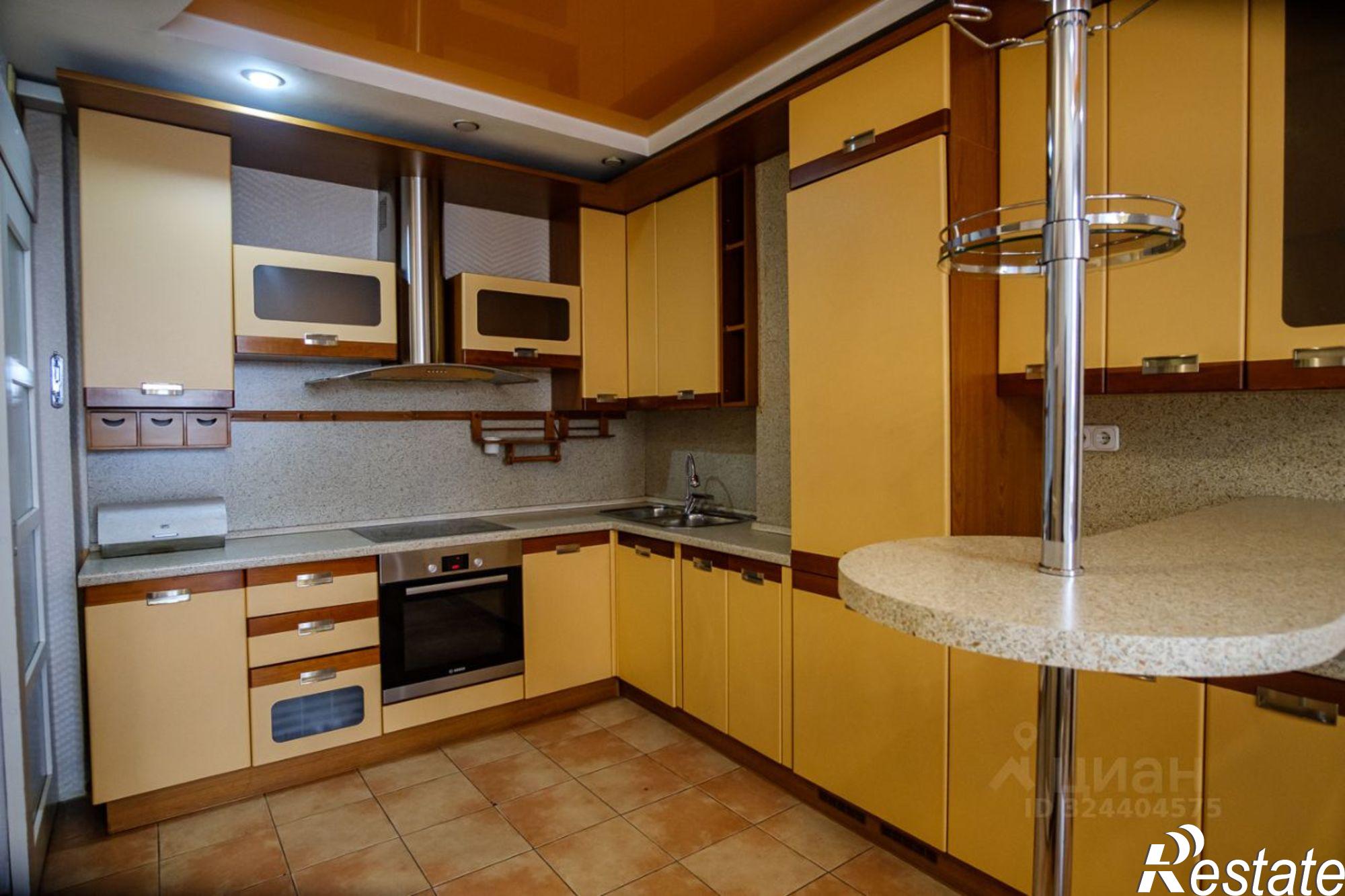 Купить квартиру за 25 000 000 рублей на микрорайон Университетский, 1А