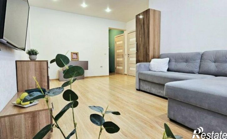 3-комн квартира улица Бородина, 56,  д. 56