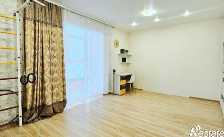 3-комн квартира улица Бородина, 56,  д. 56