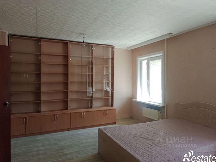 4-комн квартира микрорайон Университетский, 99