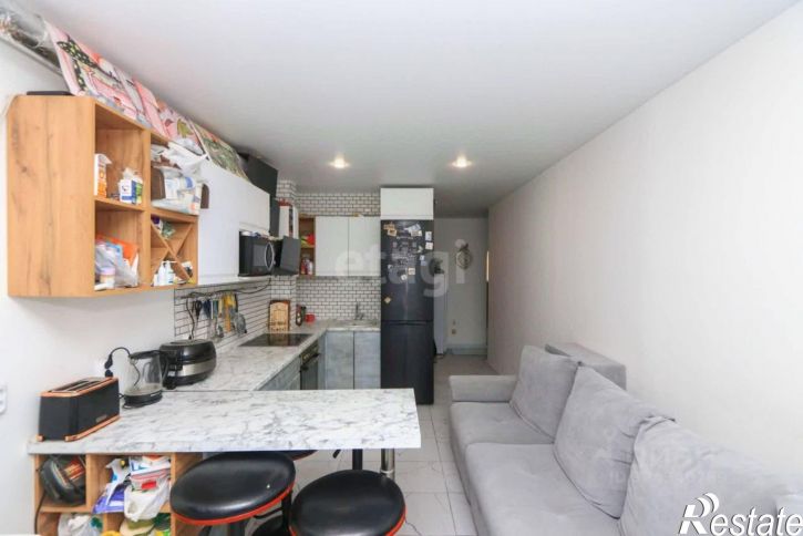 2-комн квартира Угольный проезд, 68,  д. 68