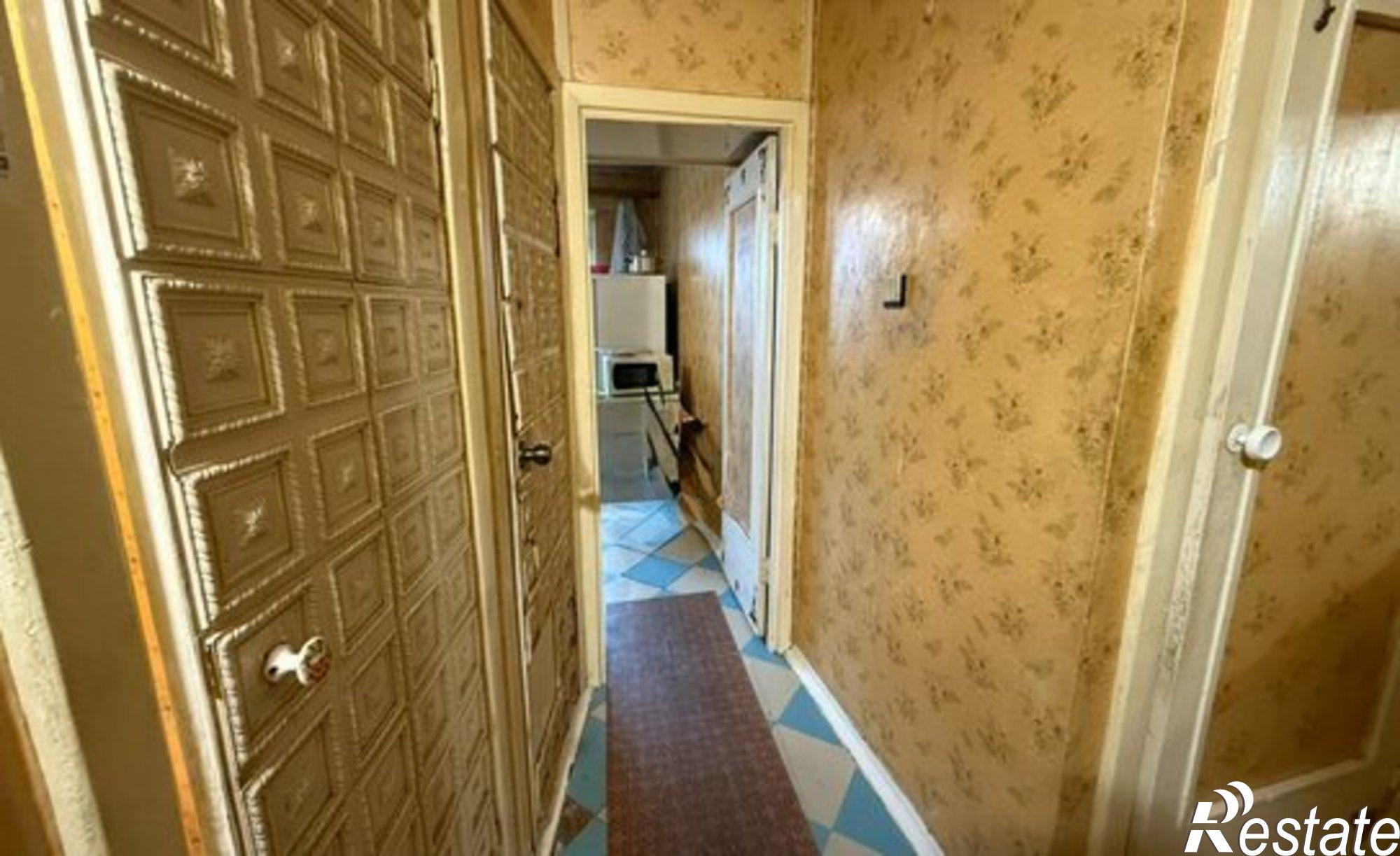 Купить квартиру за 5 500 000 рублей на Байкальская улица, 340