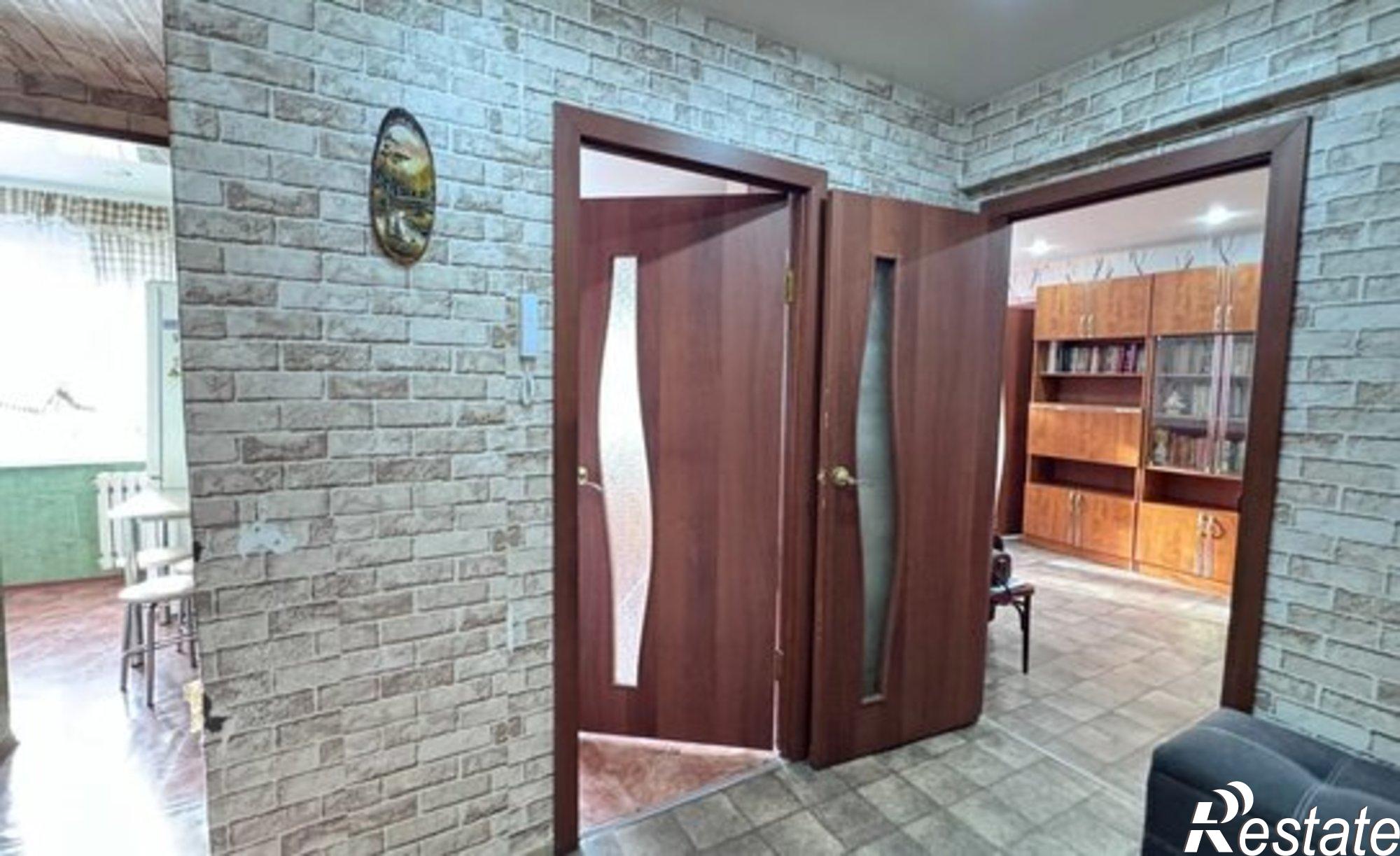 Купить квартиру за 5 300 000 рублей на улица Розы Люксембург, 213