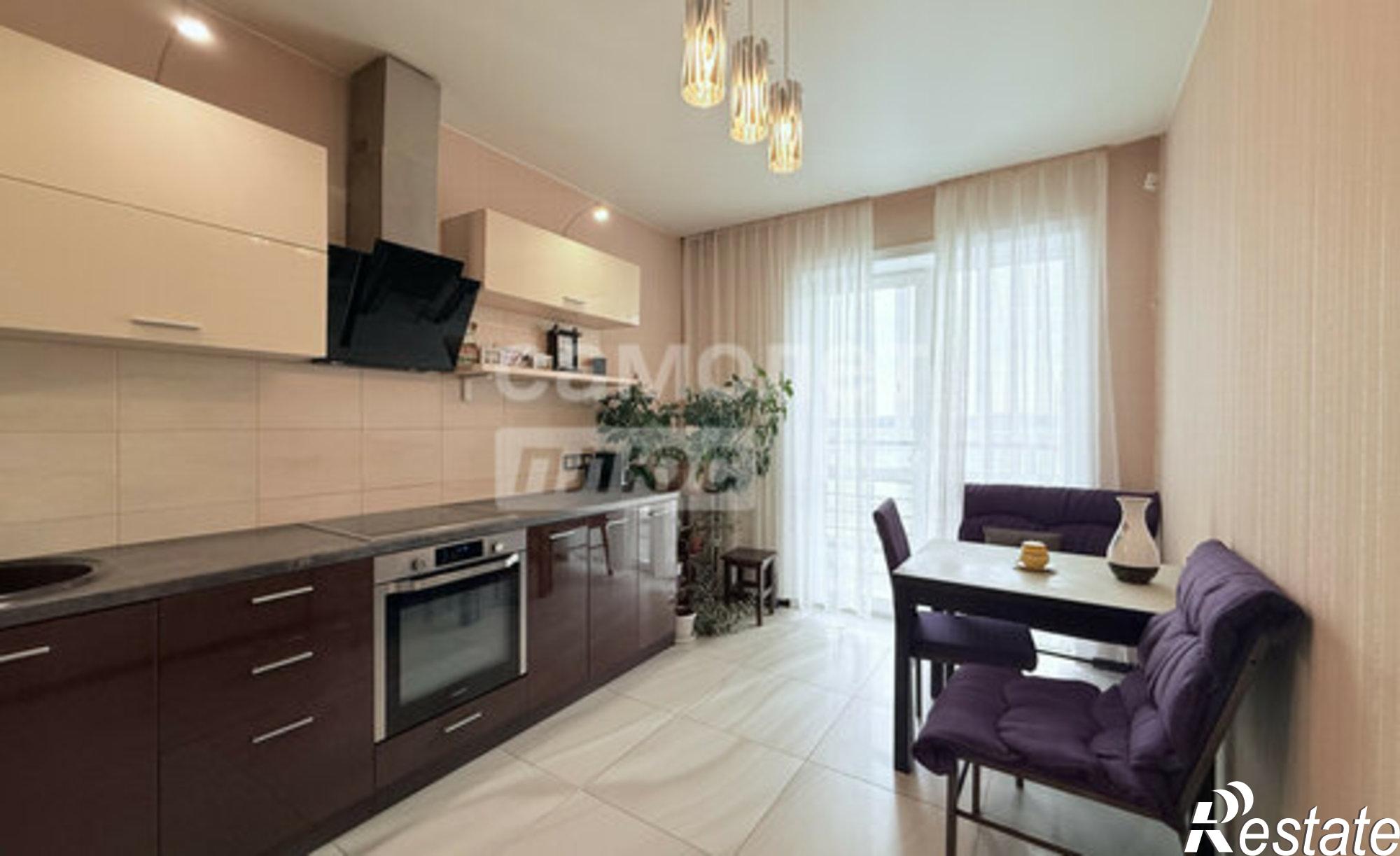 Купить квартиру за 12 500 000 рублей на Верхняя Набережная улица, 165/2