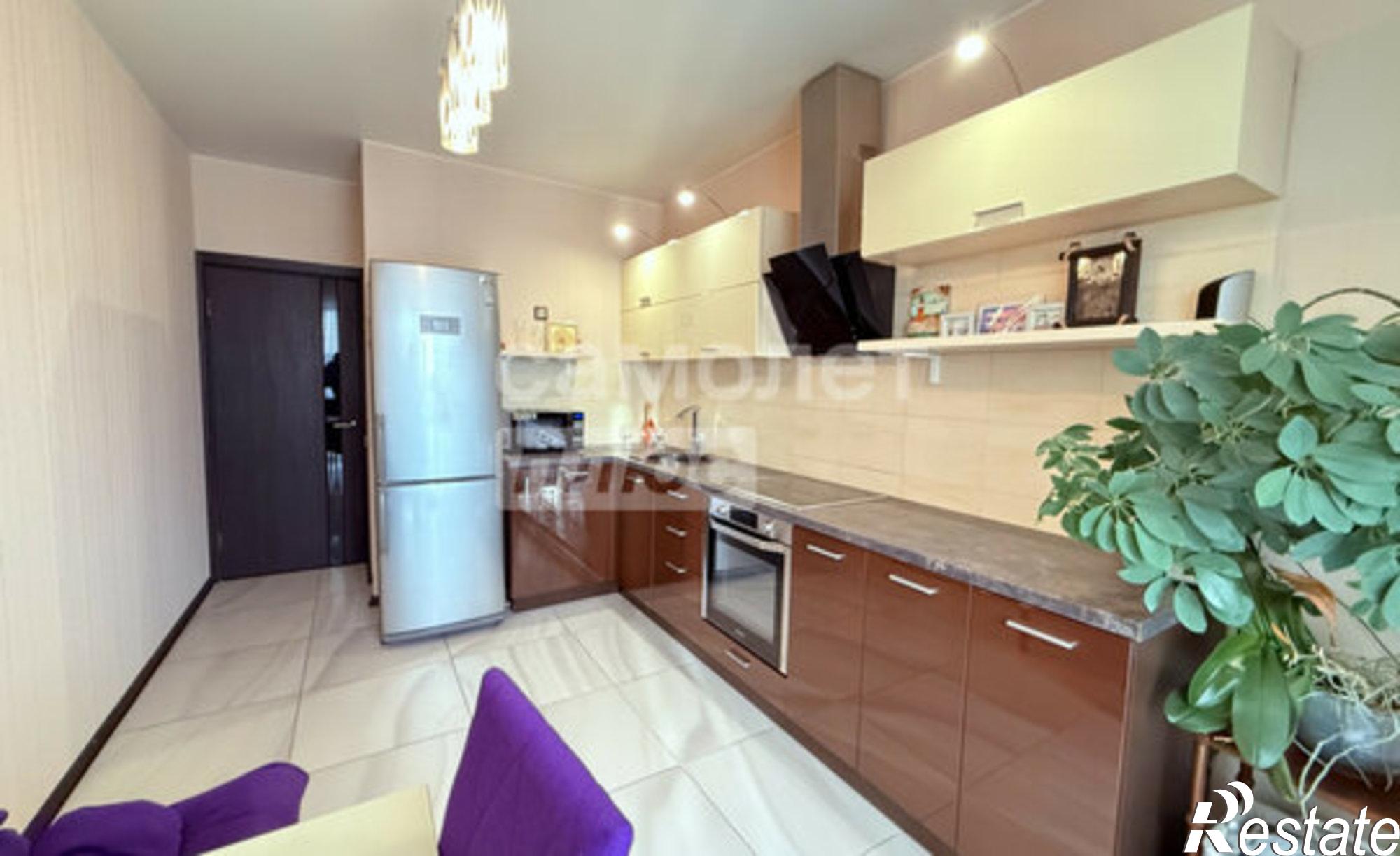 Купить квартиру за 12 500 000 рублей на Верхняя Набережная улица, 165/2