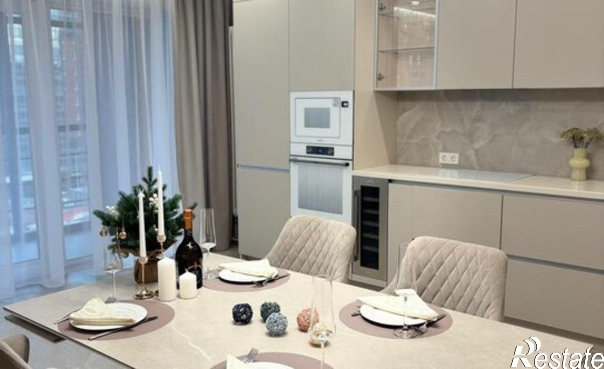 Купить квартиру за 26 900 000 рублей на улица Седова, 67