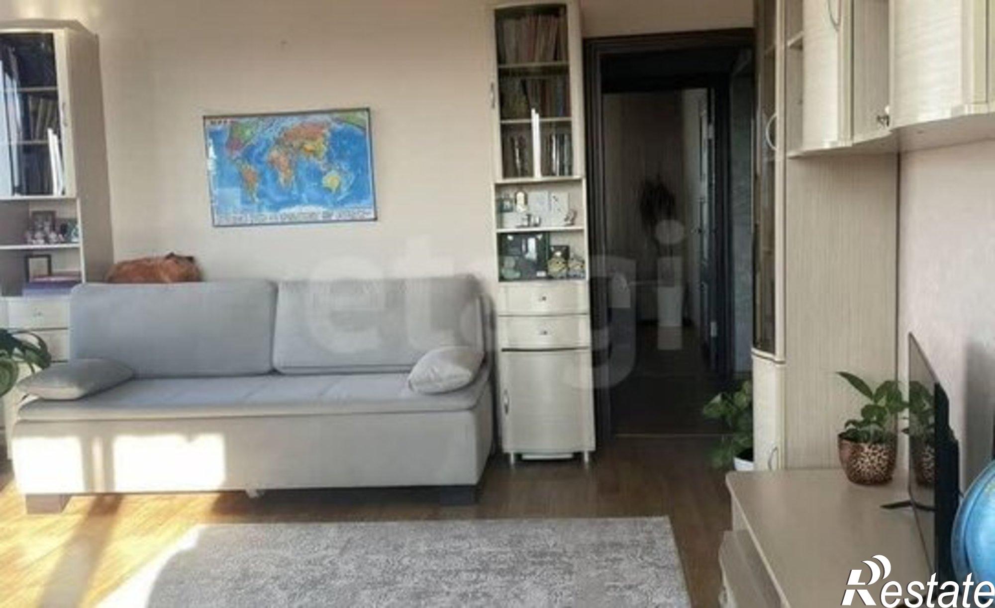 Купить квартиру за 11 000 000 рублей на ул Шмидта, 40