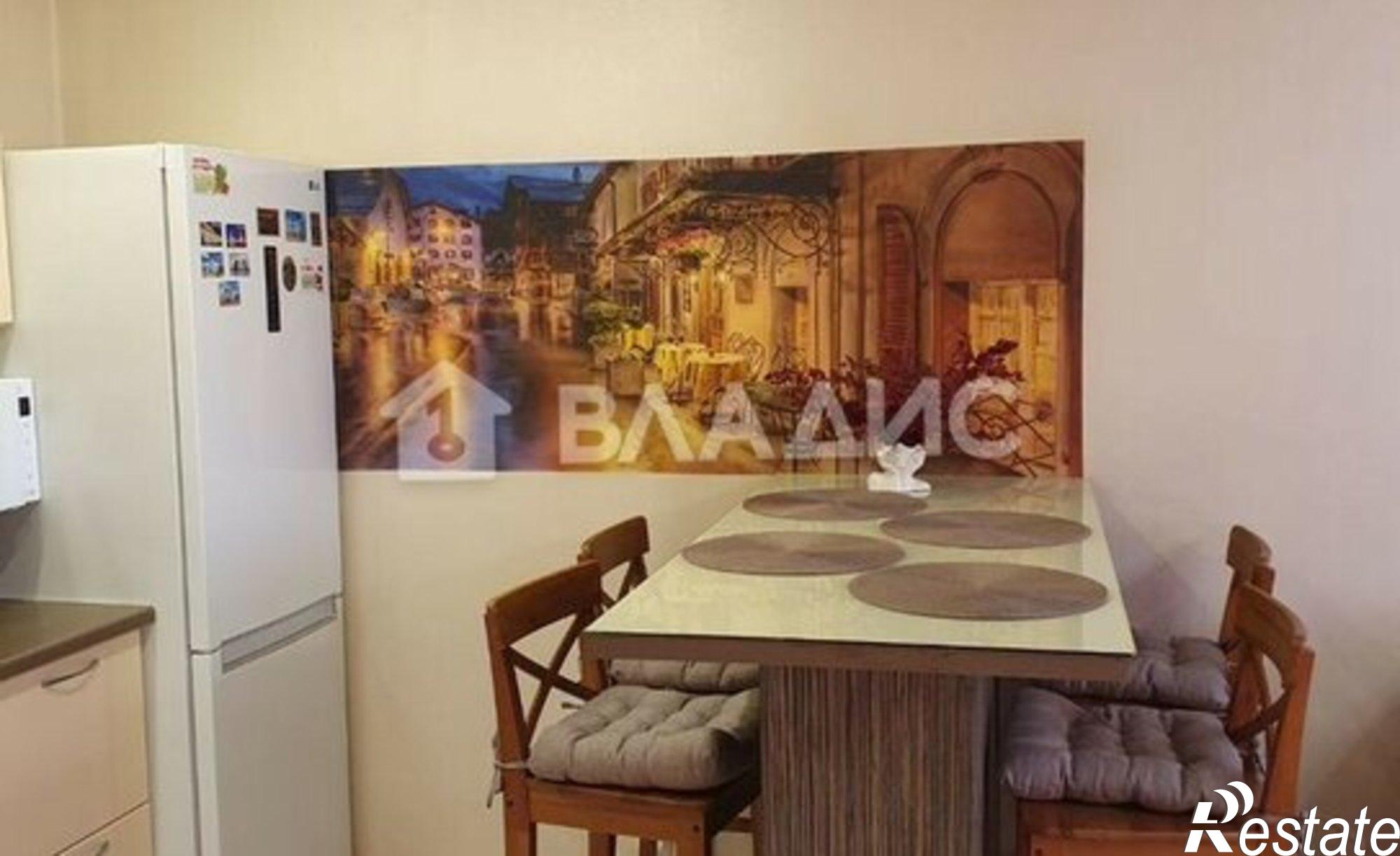 Купить квартиру за 8 900 000 рублей на Космический проезд, 1/1