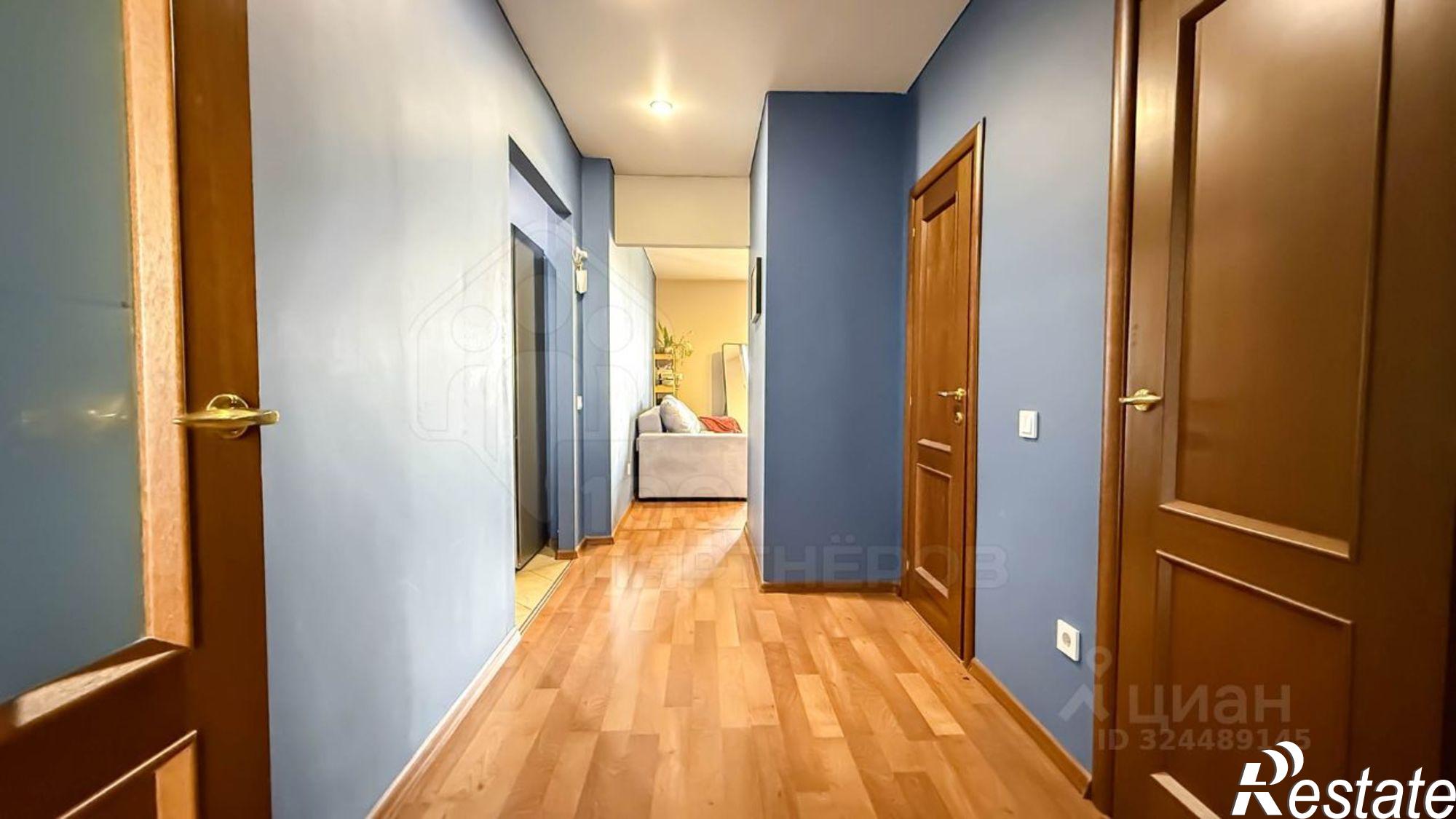 Купить квартиру за 10 000 000 рублей на Депутатская улица, 87/3