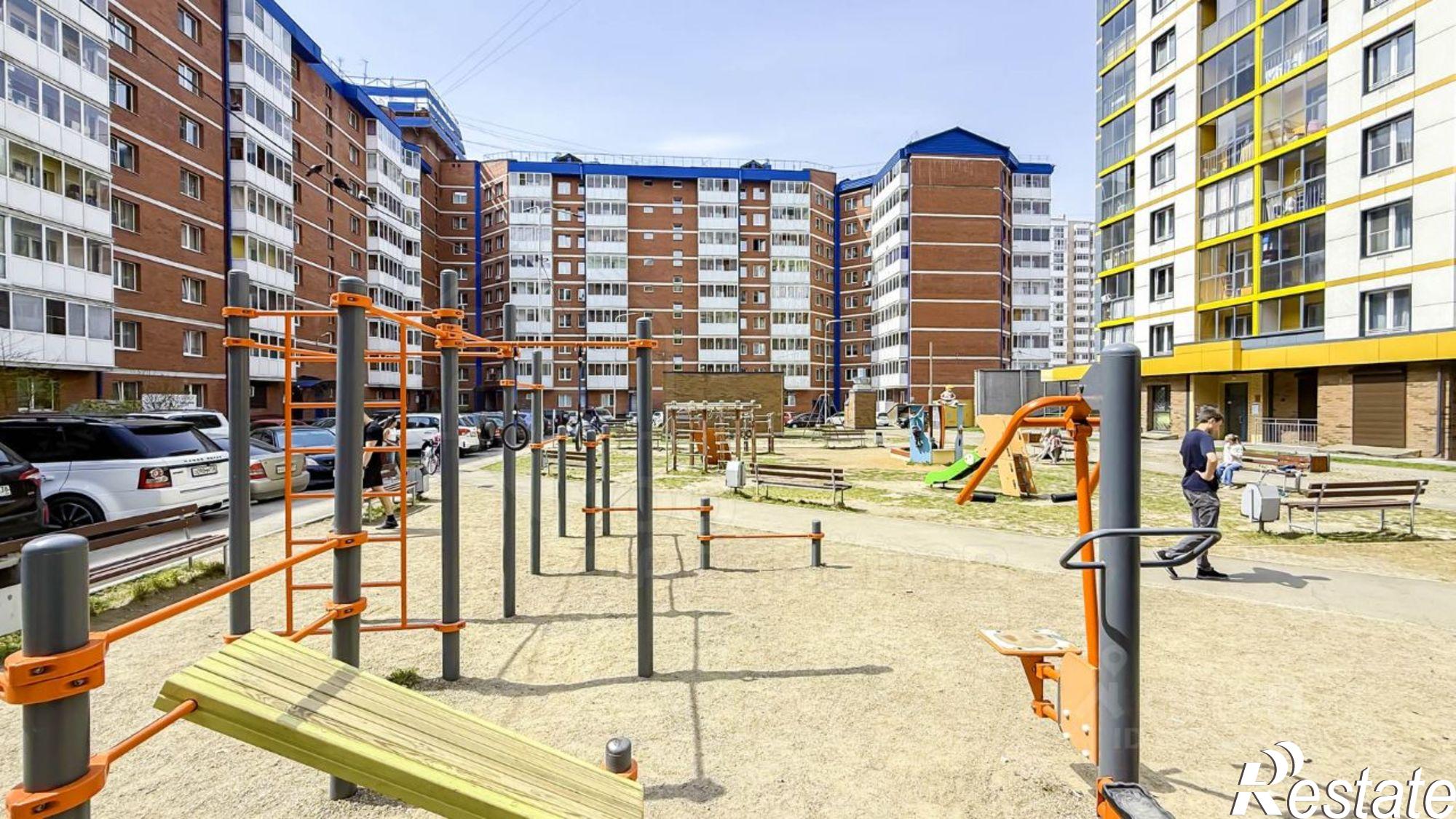 Купить квартиру за 10 000 000 рублей на Депутатская улица, 87/3