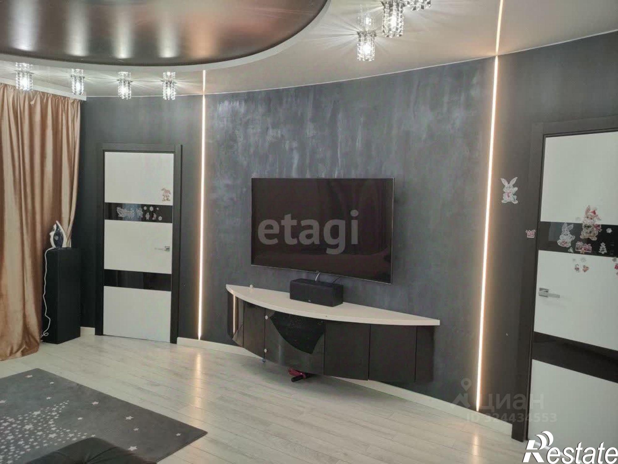 Купить квартиру за 15 500 000 рублей на Дальневосточная улица, 106