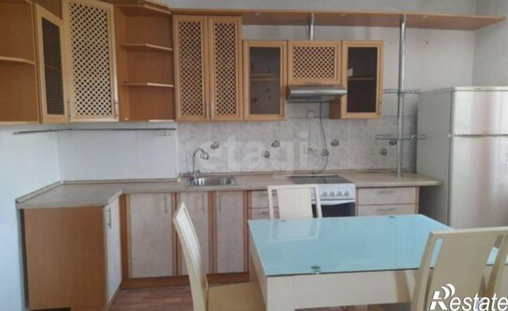 3-комн квартира улица Щедрина, 40,  д. 40