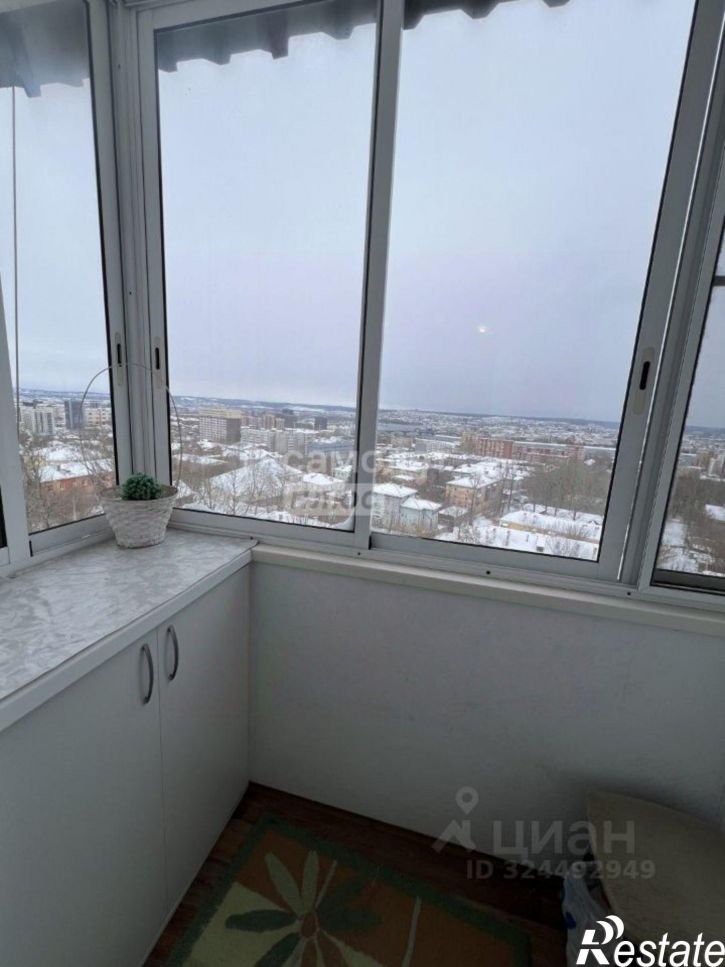 3-комн квартира улица Шмидта, 40,  д. 40