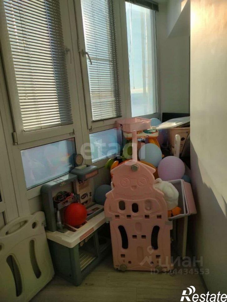 3-комн квартира Дальневосточная улица, 106,  д. 106